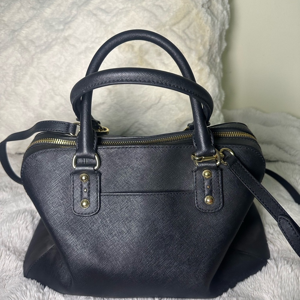 Elegant Black Leather Handbag and Wallet! - Picture 3 of 9